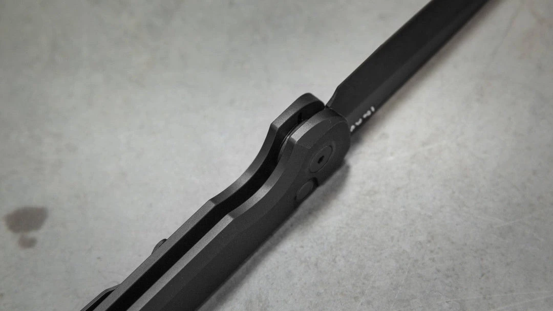 Darcform Slimfoot Auto Black Alum 3.1" 154CM Black Bade (USA) Arcform Knives 10 Darcform Slimfoot Auto Black Alum 3.1" 154CM Black Bade (USA) Arcform Knives