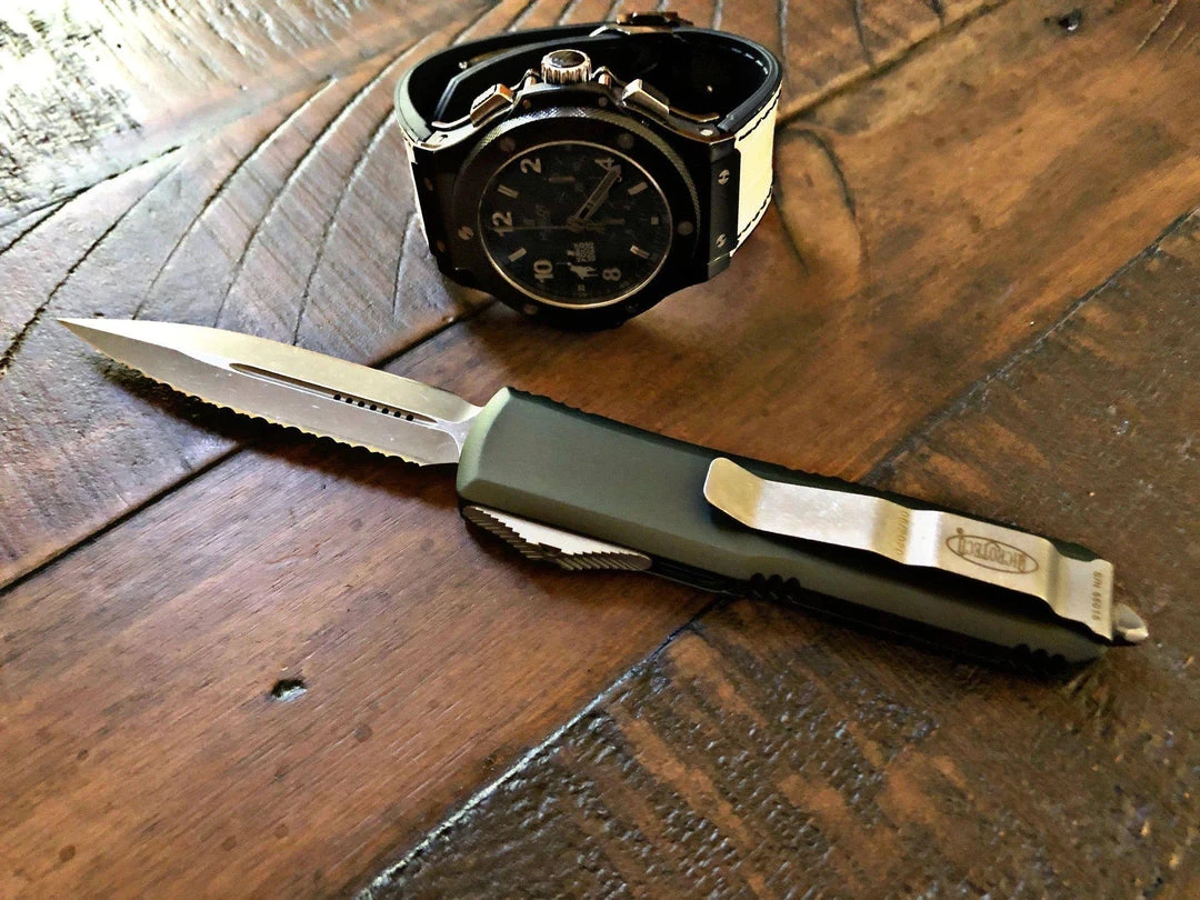 Microtech UTX-85 D/E 232-12APOD F/S Apocalyptic Blade OD Green Handle 4 Microtech UTX-85 D/E 232-12APOD F/S Apocalyptic Blade OD Green Handle