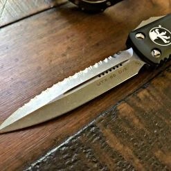 Microtech UTX-85 D/E 232-12APOD F/S Apocalyptic Blade OD Green Handle 7 Microtech UTX-85 D/E 232-12APOD F/S Apocalyptic Blade OD Green Handle