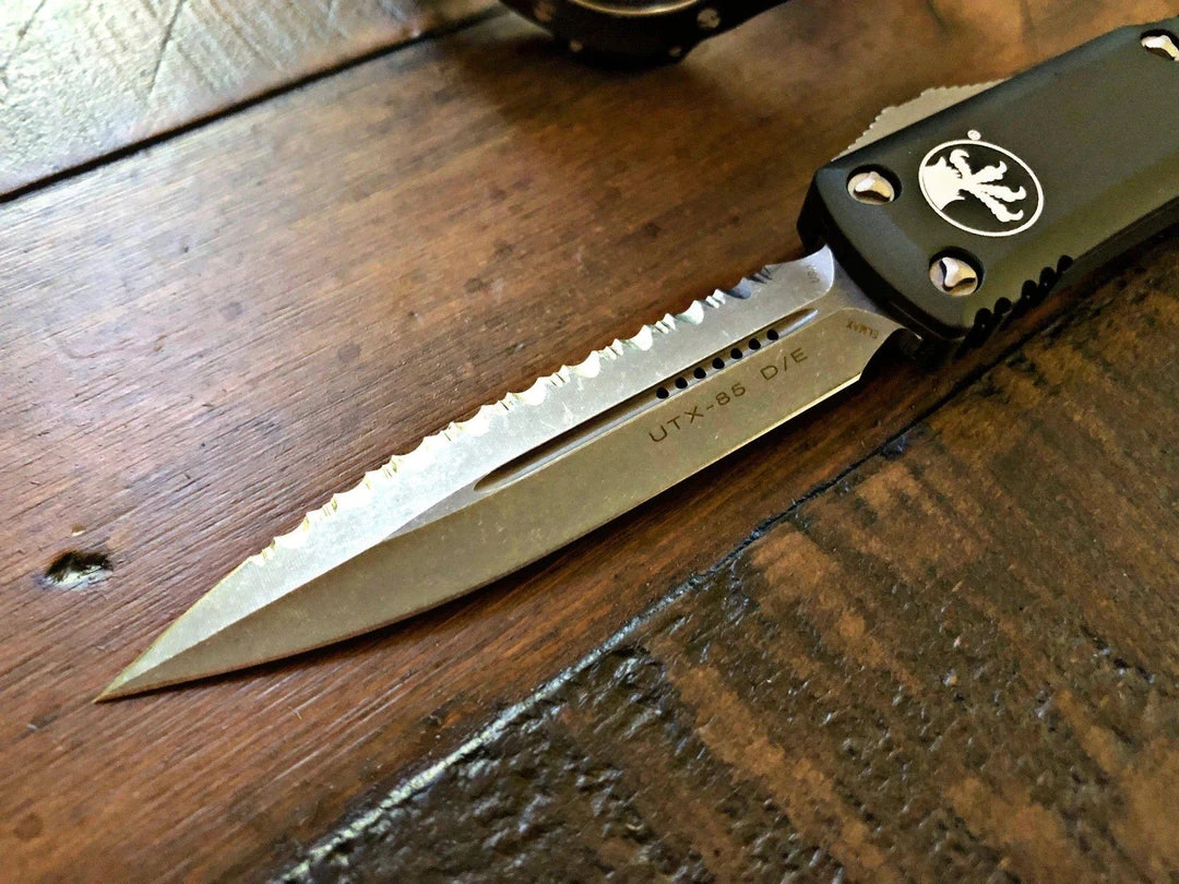 Microtech UTX-85 D/E 232-12APOD F/S Apocalyptic Blade OD Green Handle 5 Microtech UTX-85 D/E 232-12APOD F/S Apocalyptic Blade OD Green Handle