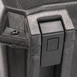 Pelican Coolers Pelican V550 Vault Equipment