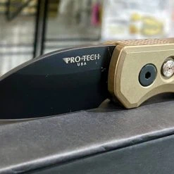 PROTECH KNIVES Pro-Tech Runt 5 R5112 Auto Solid Bronze (1.9