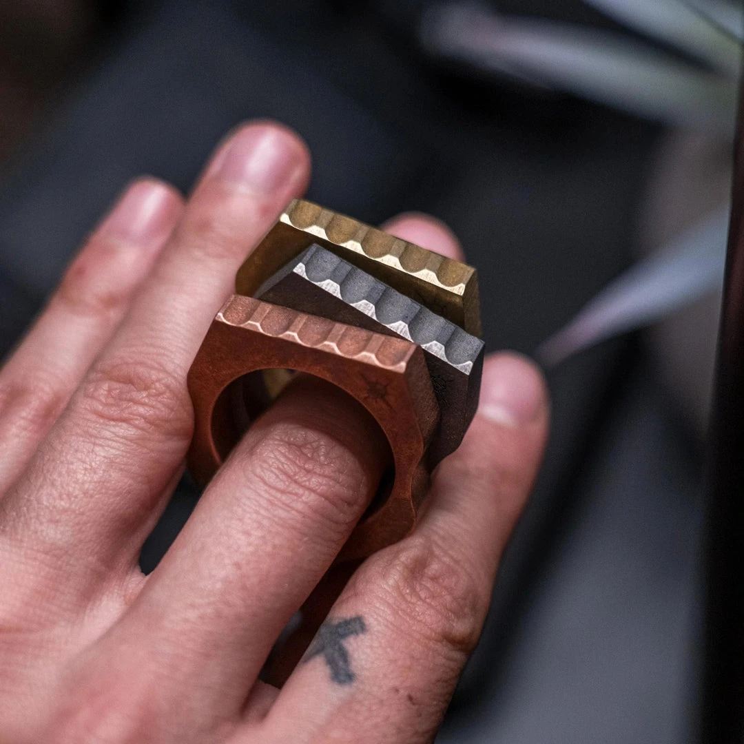 TOOR KNIVES Toor Thumper Keychain Ring Pocket Defense Tool (USA) 13 TOOR KNIVES Toor Thumper Keychain Ring Pocket Defense Tool (USA)