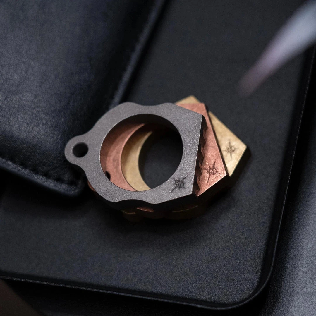 TOOR KNIVES Toor Thumper Keychain Ring Pocket Defense Tool (USA) 15 TOOR KNIVES Toor Thumper Keychain Ring Pocket Defense Tool (USA)